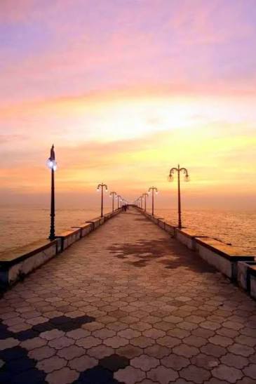 Calicut coast and Malabar route